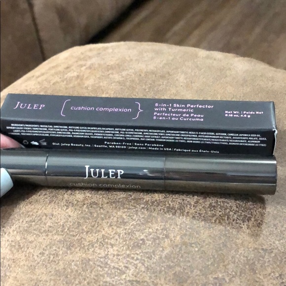 JULEP -5-in-1 skin perfector w/ Turmeric - Picture 3 of 4